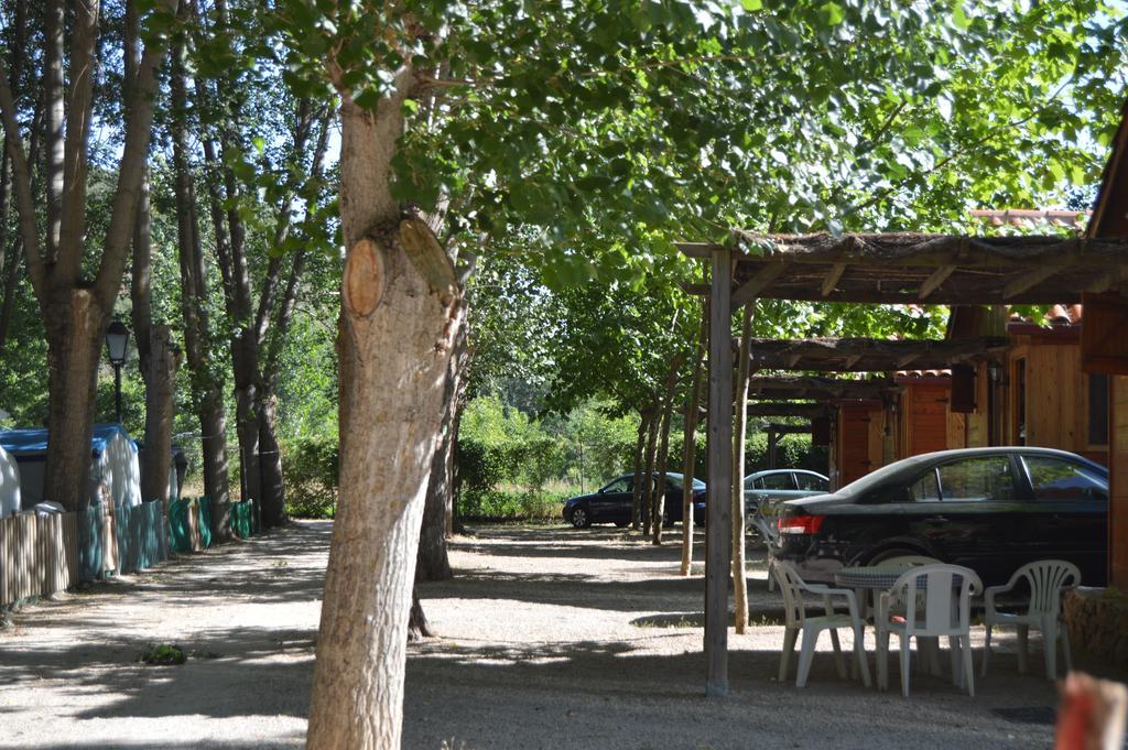 Cabanas Camping Sierra De Penascosa Exterior foto